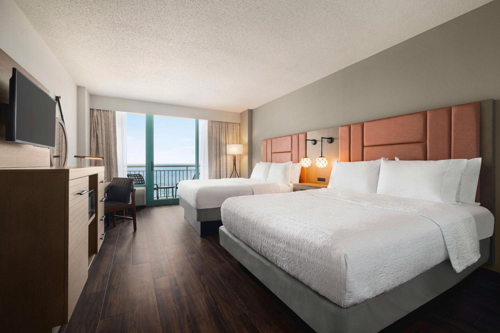 Queen Room Two Queen Beds Bath Tub Partial Ocean View or Mobility Accessible,1547936938:JPEG