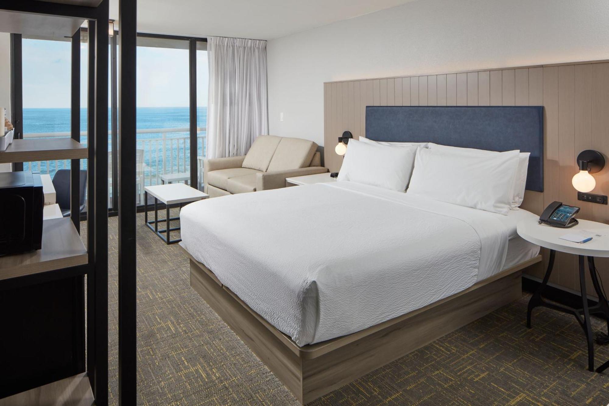 Guest room 1 King Oceanfront Balcony,1618827593:JPEG